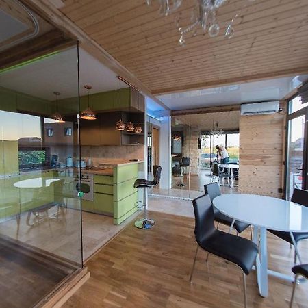 Kopel Haus Villa Balotesti Buitenkant foto