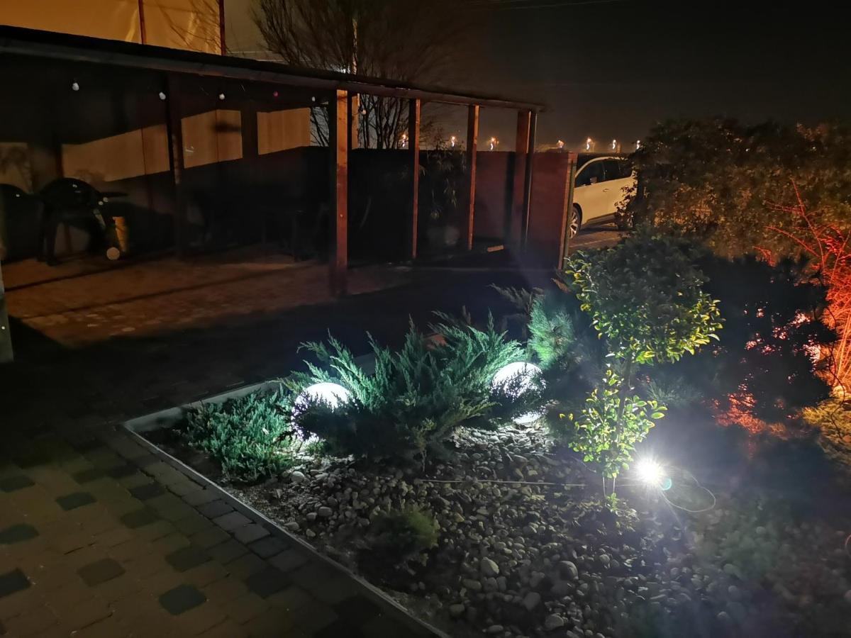 Kopel Haus Villa Balotesti Buitenkant foto