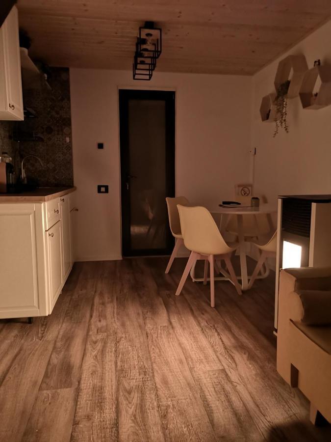 Kopel Haus Villa Balotesti Buitenkant foto